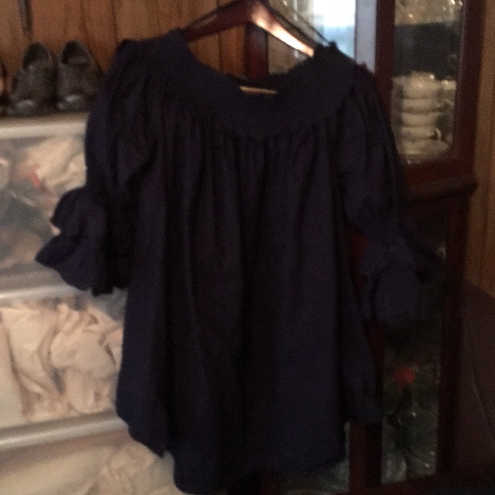 Vasna Boutique top